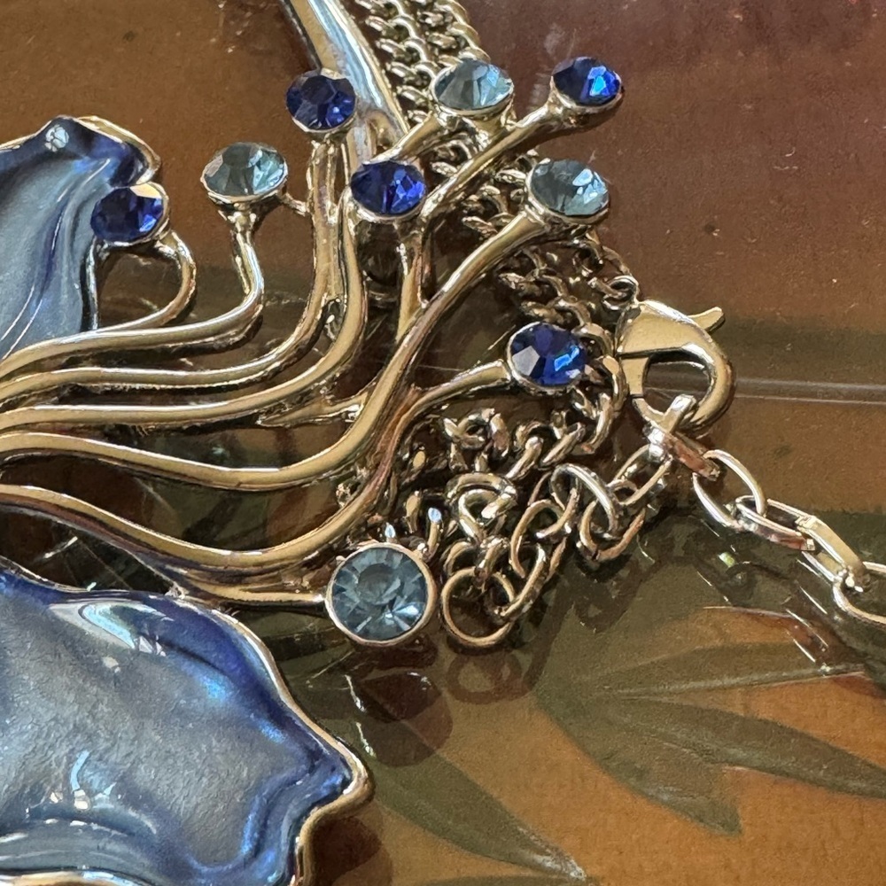 Stunning Statement Necklace Blue Flower and Rhinestones 4" x 2-1/2" - Picture 5 of 7